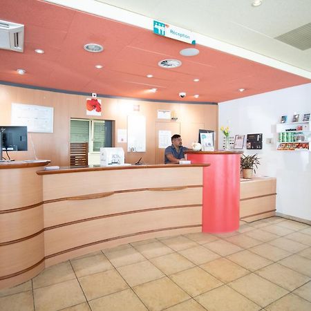 Отель Ibis Фрибур Экстерьер фото