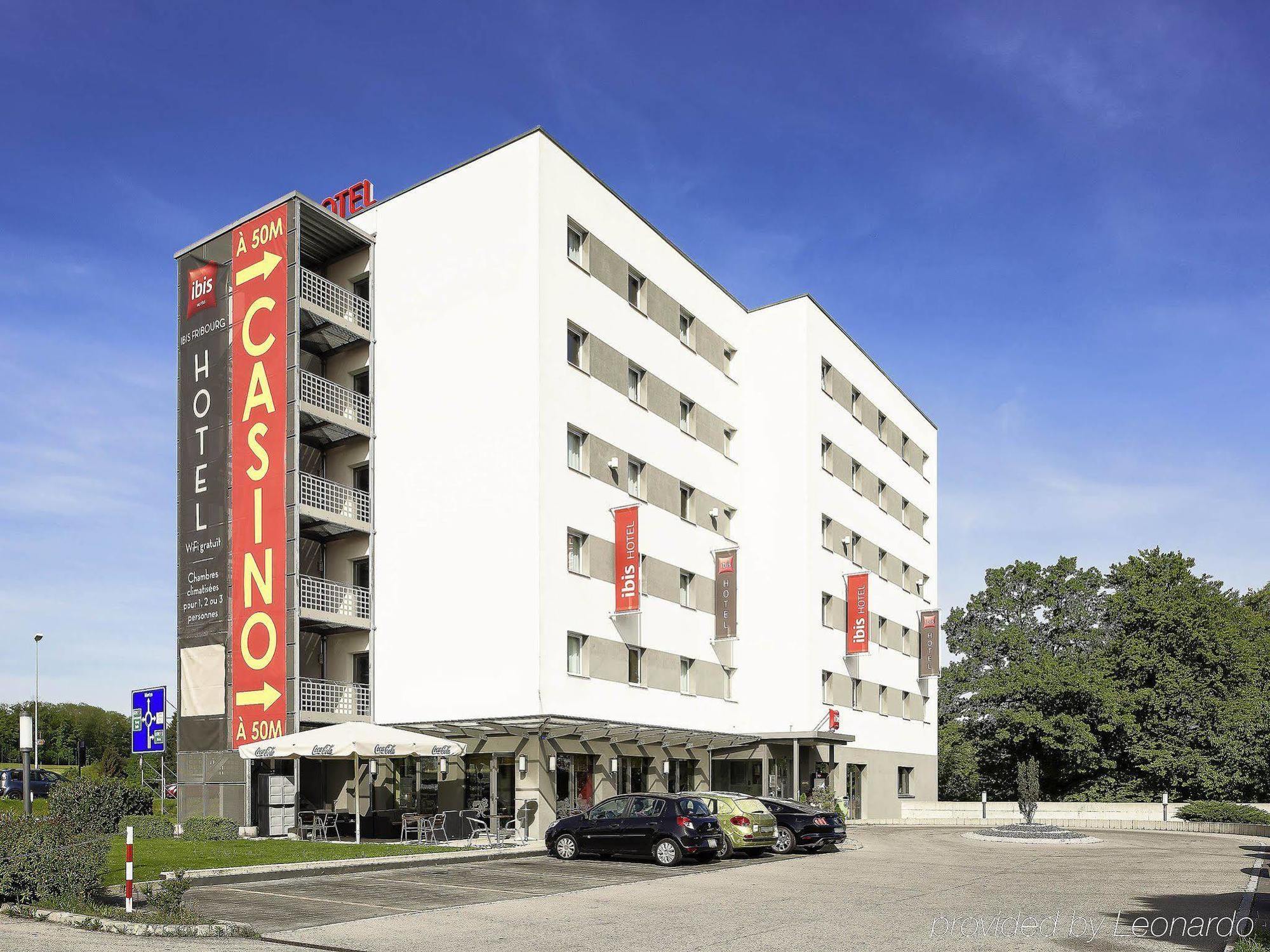 Отель Ibis Фрибур Экстерьер фото