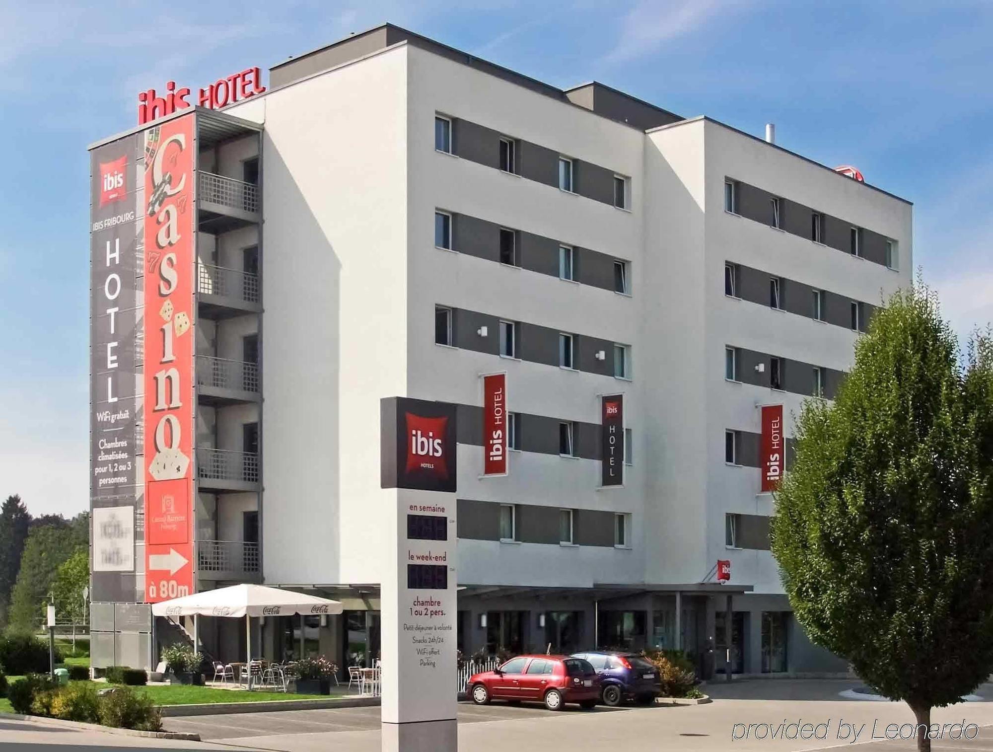 Отель Ibis Фрибур Экстерьер фото